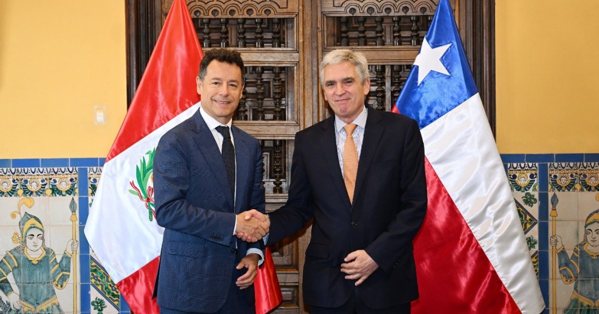 El Secretario General de Política Exterior preside la reunión de medio término del IV Gabinete Binacional Chile-Perú