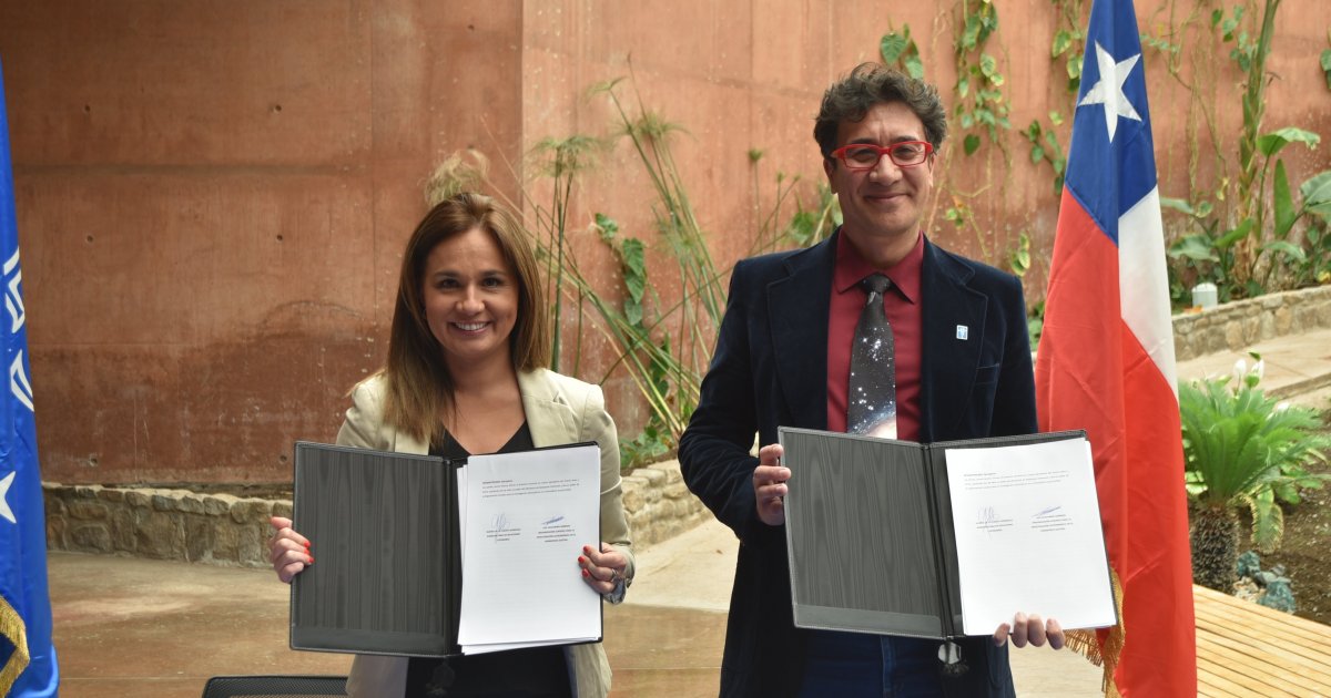 La Academia Diplomática de Chile y ESO firman un acuerdo de cooperación para fortalecer relaciones en el campo de la diplomacia científica