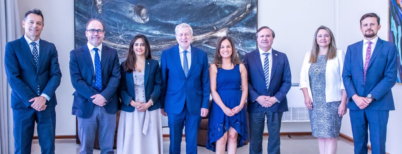 Canciller se reúne con diputados pertenecientes a la Comisión de Relaciones Exteriores