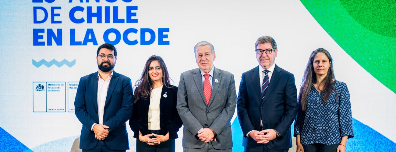 Canciller por conmemoración de los 15 años de Chile en la OCDE: “Ha reforzado la proyección internacional de Chile como una economía confiable, estable y abierta”