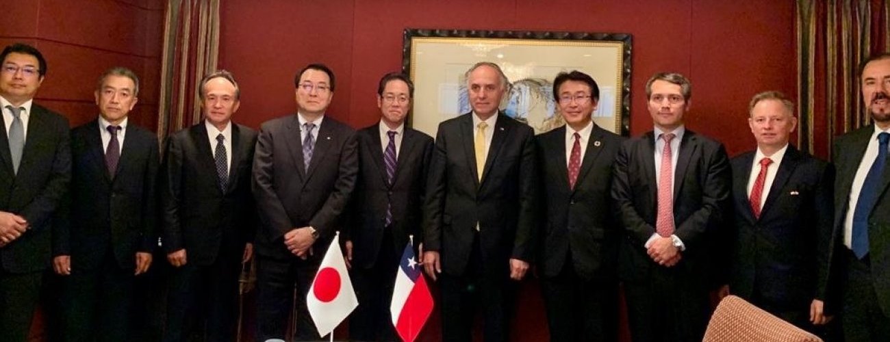 Canciller Ribera llega a Japón para participar en cumbre G20 y reunirse con inversionistas