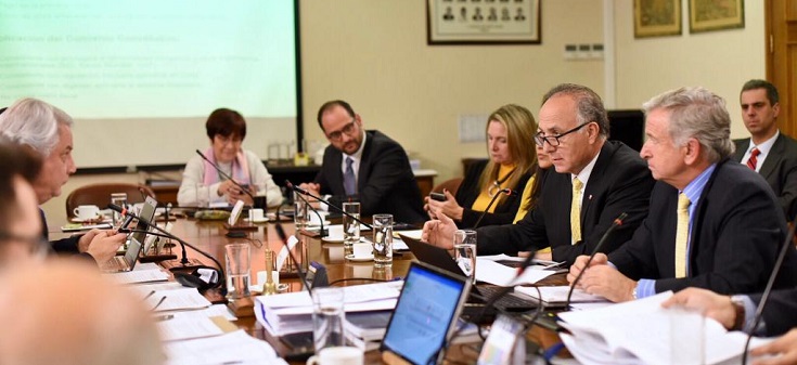 Ministro Ribera asiste a comisión de RR.EE. de la Cámara de Diputados