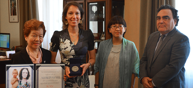 Ministra (s) se reúne con sobreviviente de Hiroshima