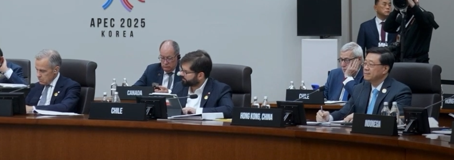 Canciller acompañó al Presidente Gabriel Boric en la última jornada de APEC